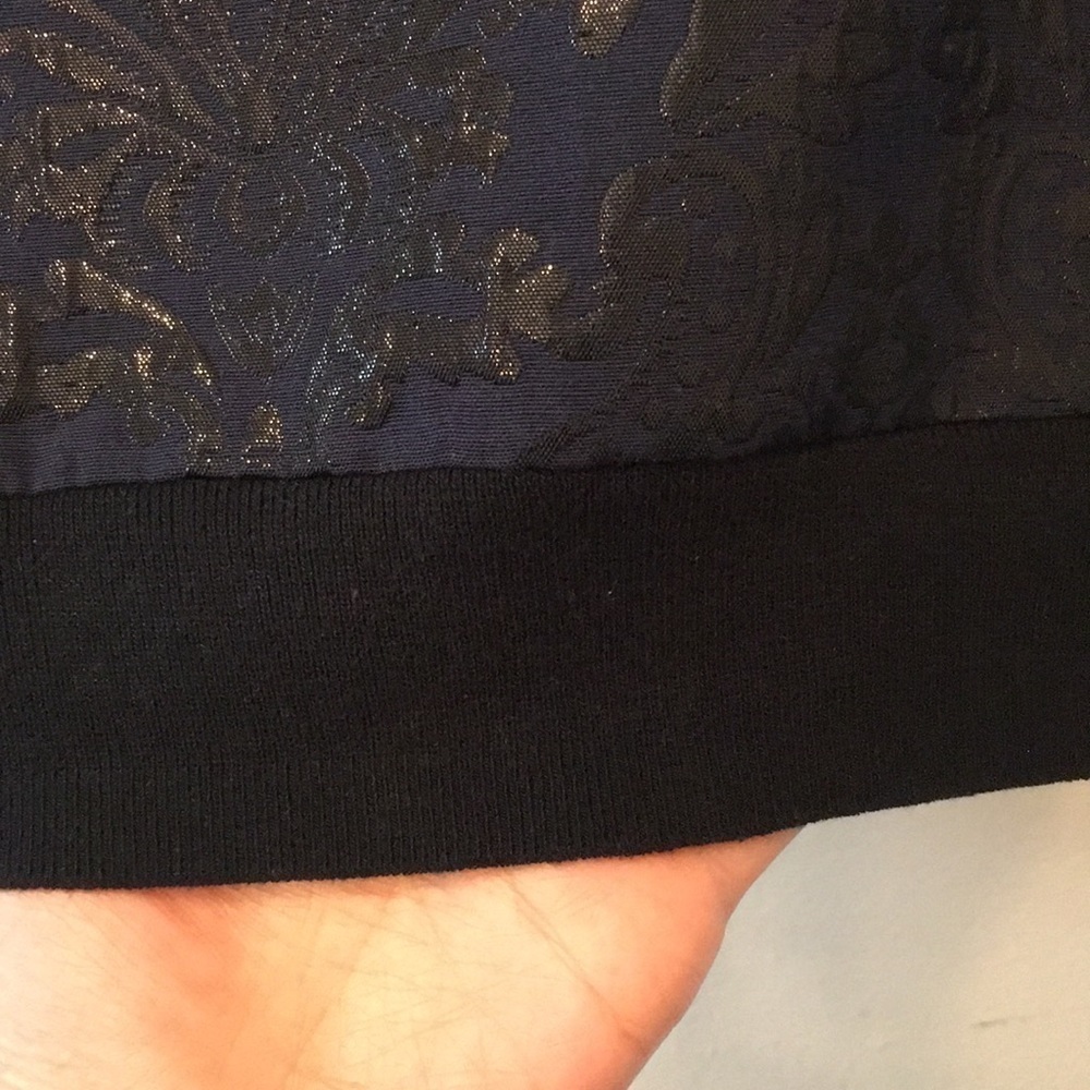 Simply Vera patterned black and navy top - Picture 5 of 5